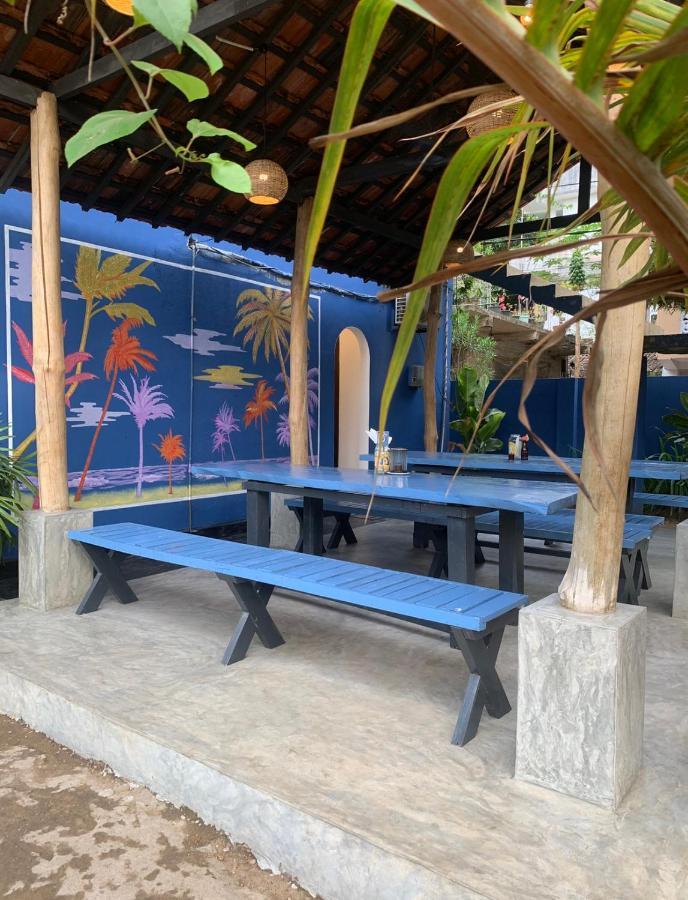 Daffodil Restaurant & Holiday Resort Unawatuna Exterior photo