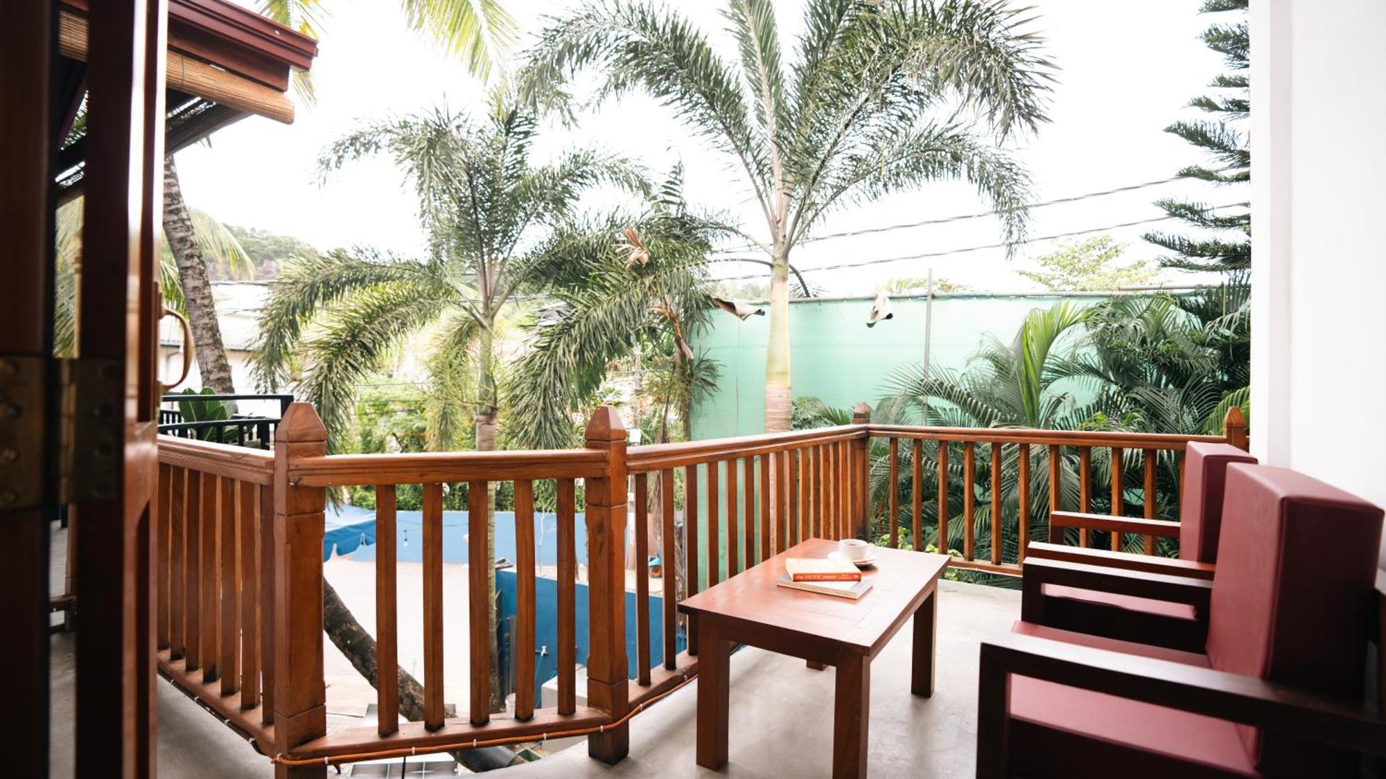 Daffodil Restaurant & Holiday Resort Unawatuna Exterior photo